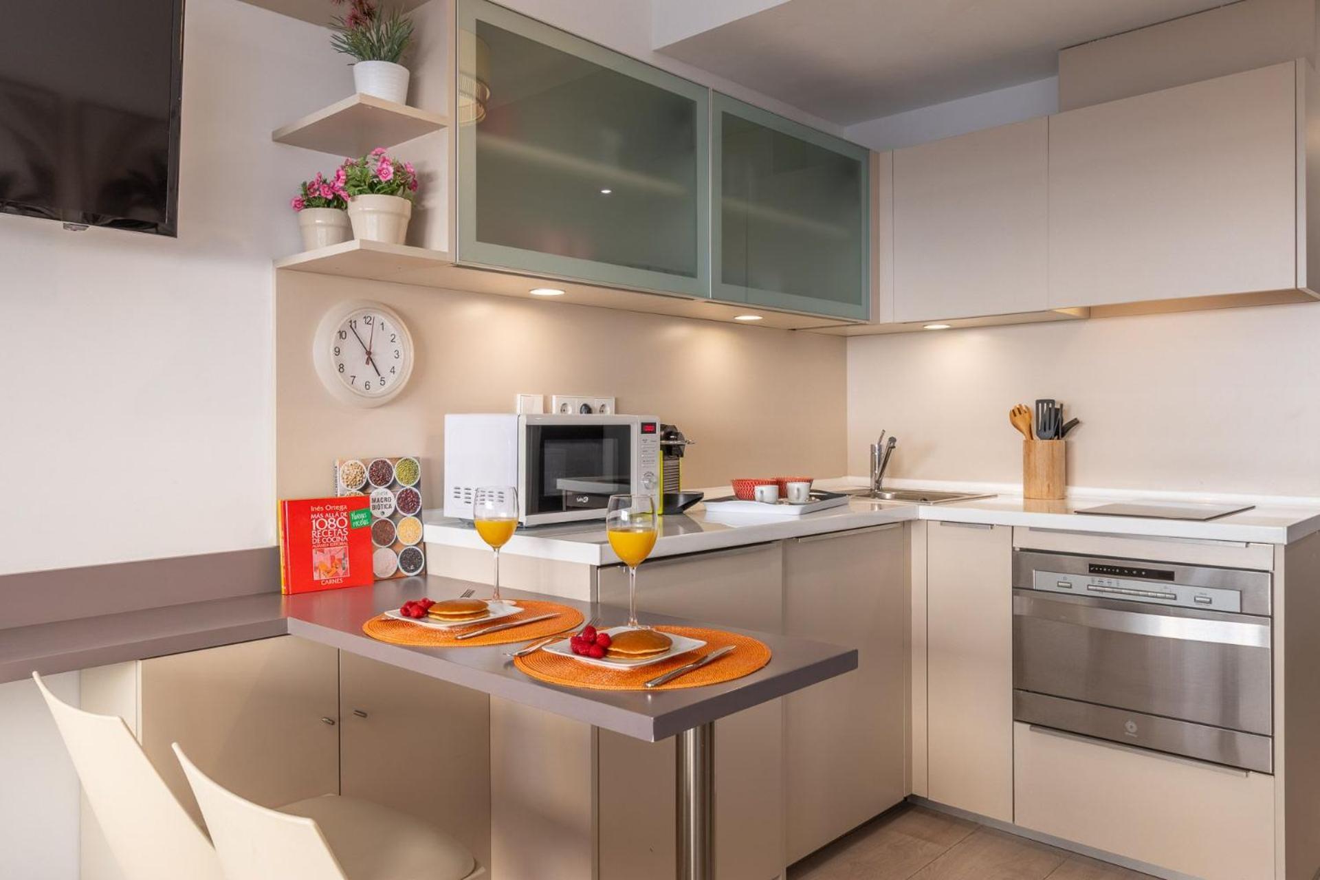 Charming Studio In Barrio Salamanca Perfect Madrid Getaway Villanueva III المظهر الخارجي الصورة